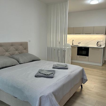 Ar Queen Island Kosice Ngoại thất bức ảnh